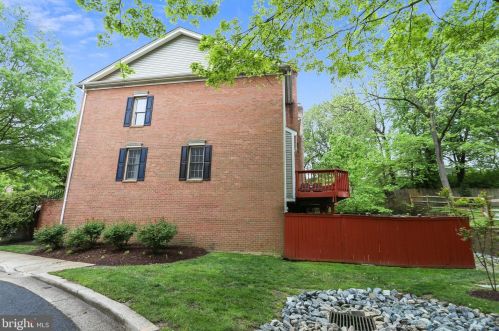 10946 Rocky Mount Way, Silver Spring MD 20902-3687 exterior