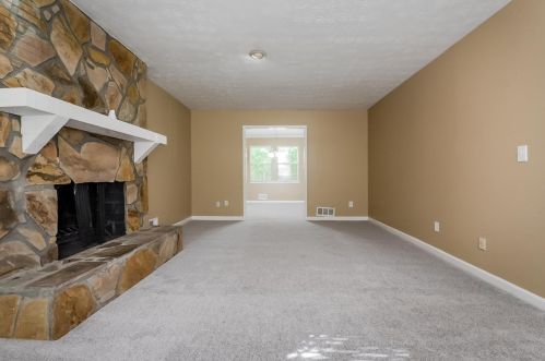 6616 Swift Creek Rd, Lithonia GA  30058-6043 exterior