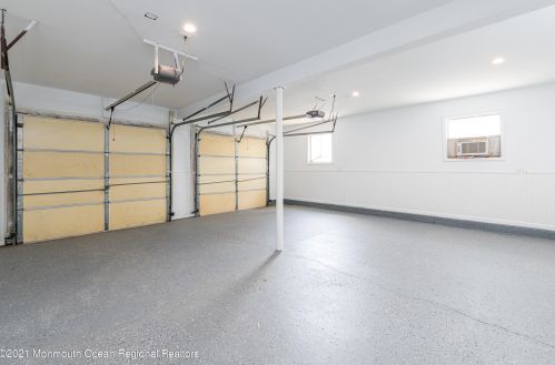 61 Western Dr, Wall Township NJ  07731-2727 exterior