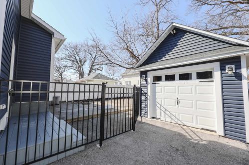 90 King St, Nashua, NH 03060-4023