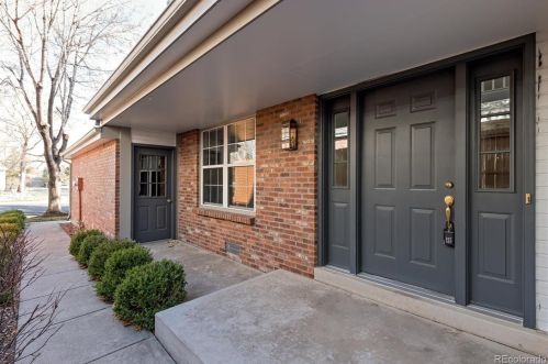 7589 Ivanhoe Cir, Englewood, CO 80112-6522