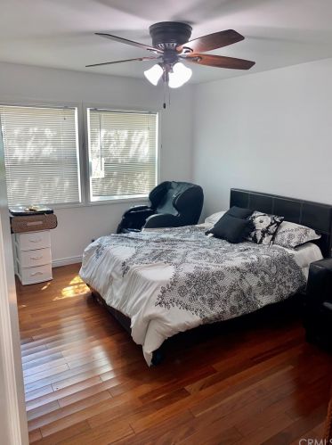 1102 Riviera Dr, Santa Ana CA 92706-1543 exterior