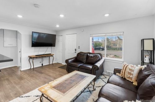 1733 Oakland St, Denver CO  80010-2823 exterior