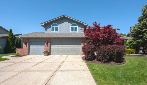 19642 Summerhill Ct, Tinley Park, IL 60487-9256