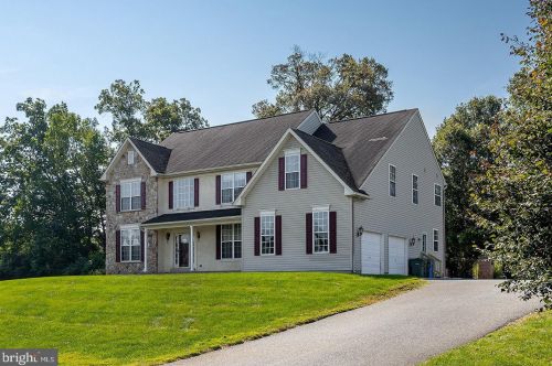 121 Nottingham Way, Auburn, NJ 08085-3317