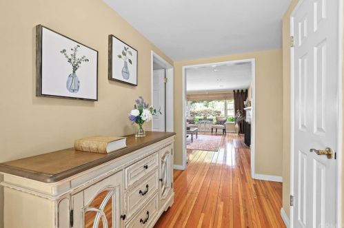 65 Grandview Ave, Arcadia, CA 91006-1743
