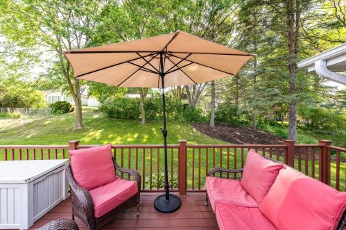 1738 18th Ave, Saint Paul MN  55112-5409 exterior