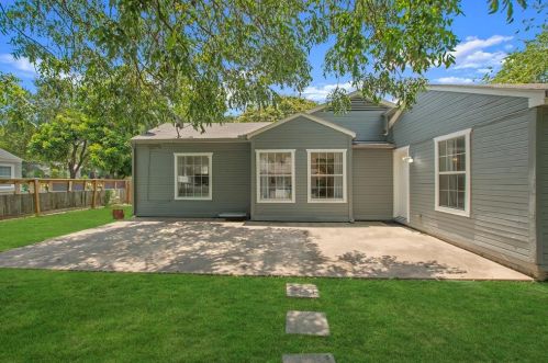 6458 Lindell Ave, Fort Worth TX  76116-4318 exterior