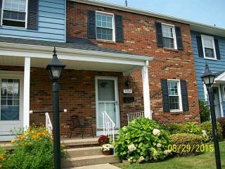 1164 Appletree Ln, Erie, PA 16509-3917