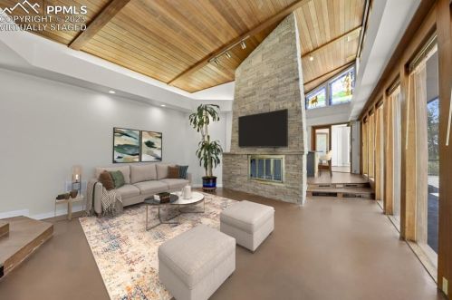 17445 Caribou Dr, Woodmoor, CO 80132-8551