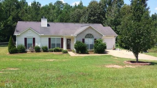 407 Hampton Green Dr, Lagrange, GA 30240-7736