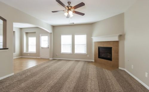 2226 Maple Point Dr, Conroe TX  77301-3168 exterior