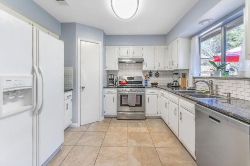 8002 Downing St, Austin TX  78759-3634 exterior