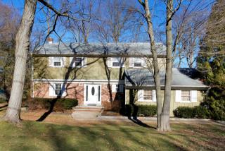 10 Balmoral Ave, Matawan, NJ 07747-3503