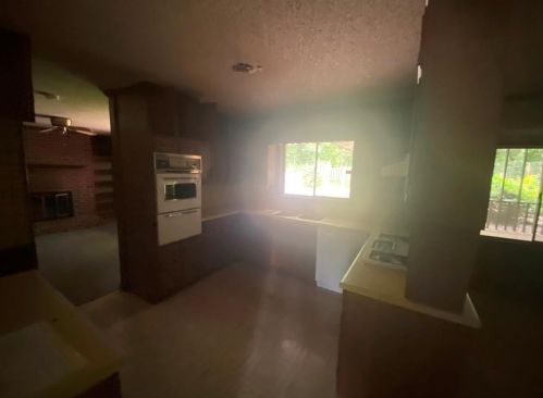 2563 Lake Capri Dr, Conyers GA  30012-2932 exterior