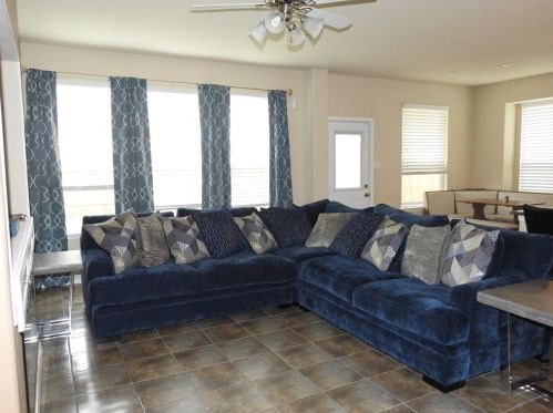 2522 Riverway Dr, Conroe TX  77304-2931 exterior