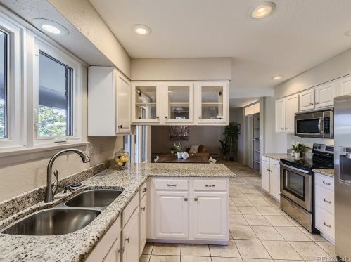 8372 Ponderosa Dr, Parker CO 80138-8231 exterior