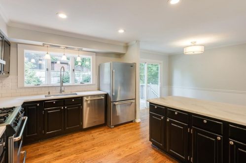 2044 Ellwyn Dr, Atlanta GA  30341-1541 exterior