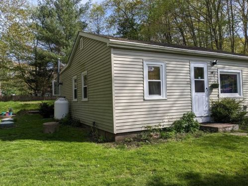 22 Brandon St, Glocester, RI 02814-2328