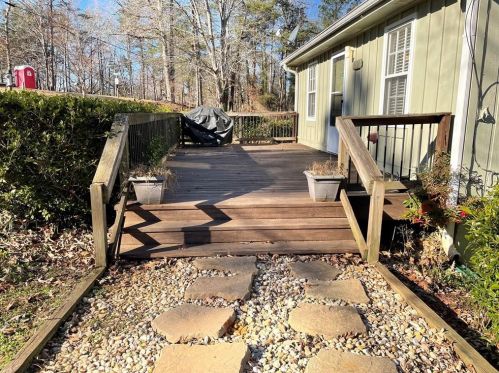 6134 Timberidge Dr, Gainesville, GA 30506-2431