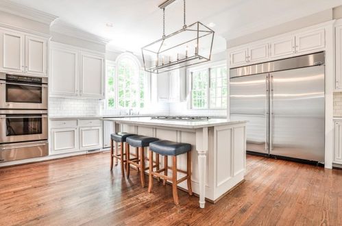 2980 Habersham Way, Atlanta GA  30305-2816 exterior