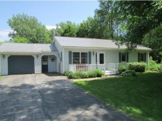 3 Winters Lane Ext, Alburgh, VT 05440-4037