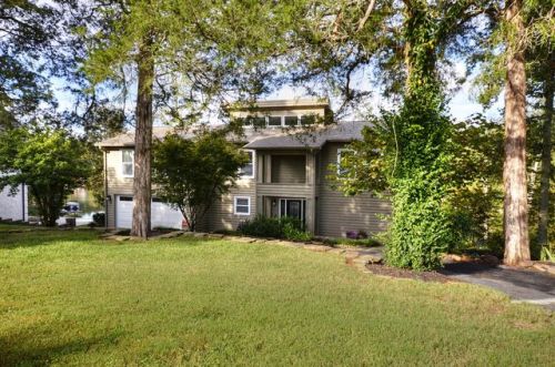 3340 Turtle Cove Dr, Mcghee Tyson Ang Base, TN 37777-3322