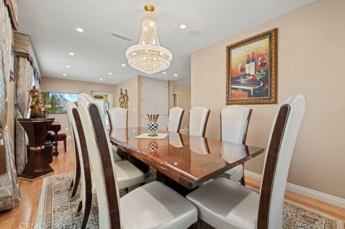 1215 Cordova Ave, Glendale CA  91207-1734 exterior