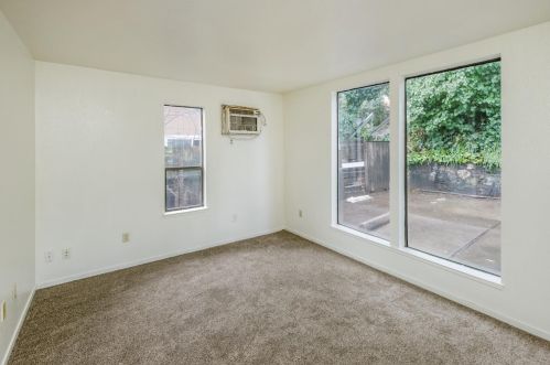 247 Live Oak St, Auburn, CA 95603-4614