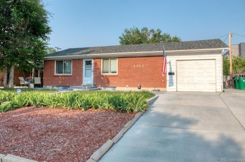 1312 Worchester St, Denver, CO 80011-6529