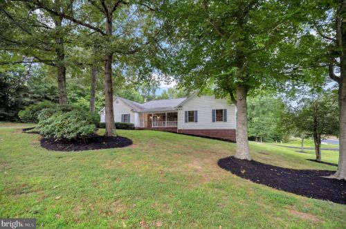 8906 Commons Cir, Spotsylvania, VA 22553-1963
