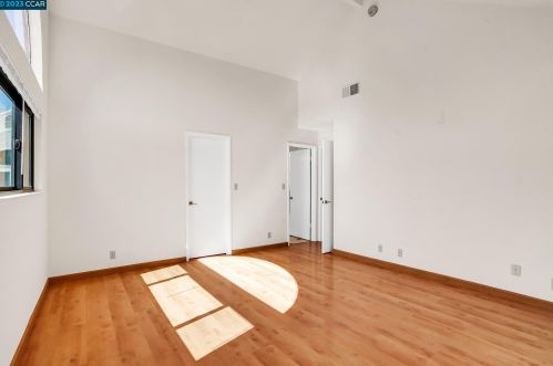 72 Mozden Ln, Concord CA  94523-3369 exterior