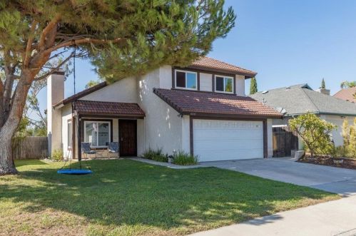 4241 Diamond Cir, Oceanside, CA 92056-3449