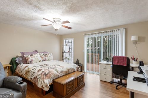 719 Hamilton Ave, Atlanta GA  30344-4144 exterior