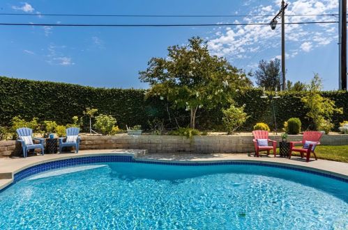 6298 Woodsboro Ave, Anaheim CA  92807-2347 exterior