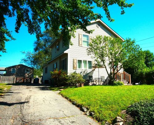 50 Hobart St, Nashua, NH 03060-0052
