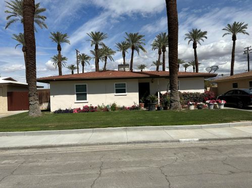 82216 San Jacinto Ave, Indio, CA 92201-3173