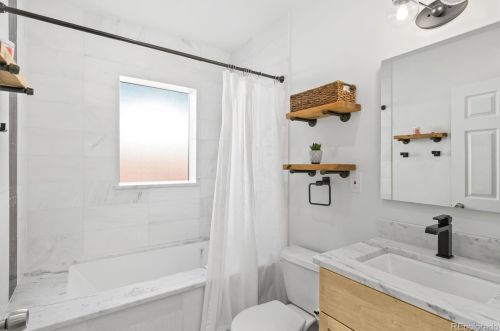 3542 Race St, Denver CO 80206-1115 exterior