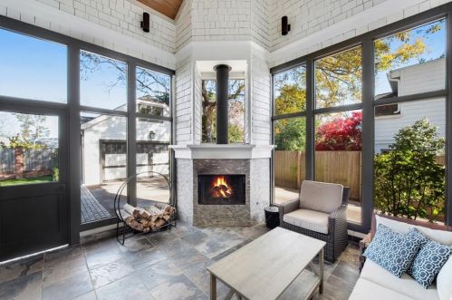 826 Hillpine Dr, Atlanta GA  30306-3225 exterior