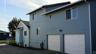 3415 23rd Ave, Seattle, WA 98144-6711