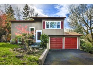 12655 Pathfinder Ct, Portland, OR 97223-5156