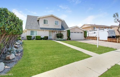 2038 Malcolm St, Simi Valley, CA 93065-3514