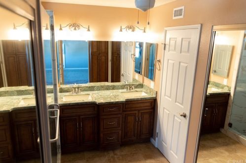 9127 Middlefield Dr, Riverside CA  92508-6261 exterior