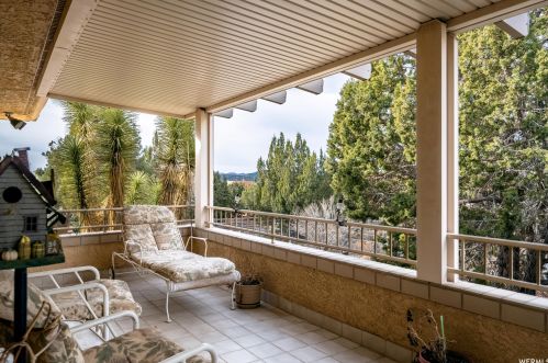 1821 Dammeron Vly, Saint George UT 84783-5156 exterior