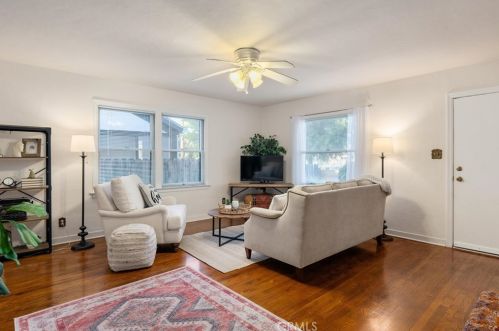 912 Salem St, Chico, CA 95928-6063
