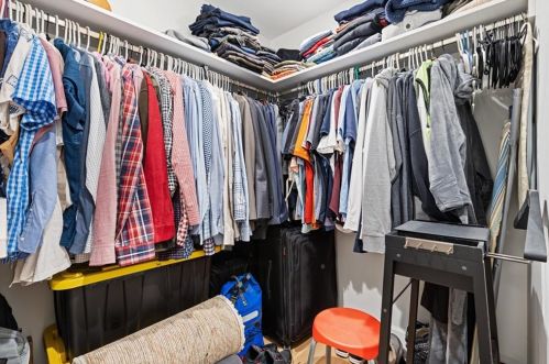 1061 Pinehurst Dr, Smyrna GA  30080-4356 exterior