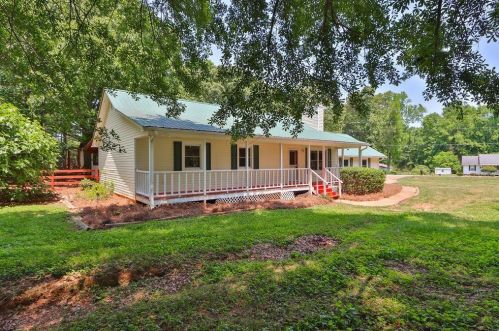 4019 Long Rd, Gainesville, GA 30507-8790