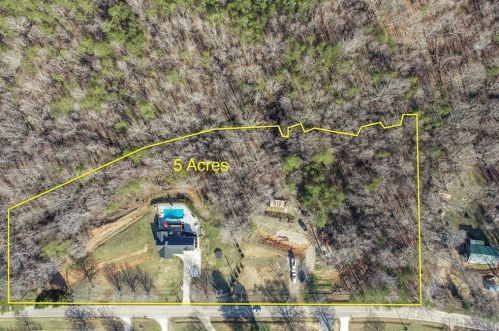 5437 Saddle Club Rd, Gainesville, GA 30506-2456