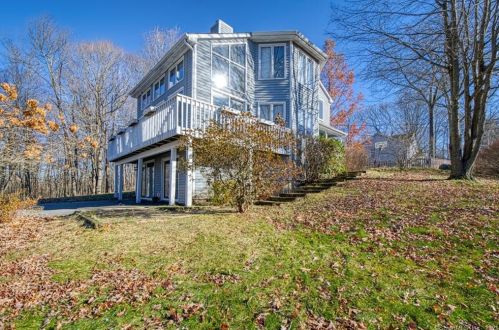 27 Scarboro Rd, Hebron, CT 06248-1339