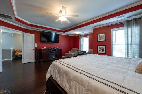 420 Fernbay Dr, Atlanta GA  30331-8956 exterior